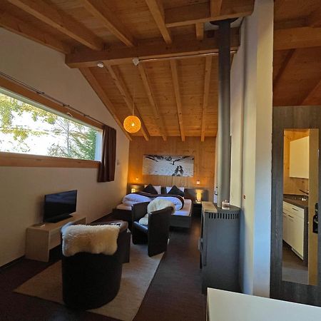 Huettenhotel Husky Lodge Muotathal Exterior photo