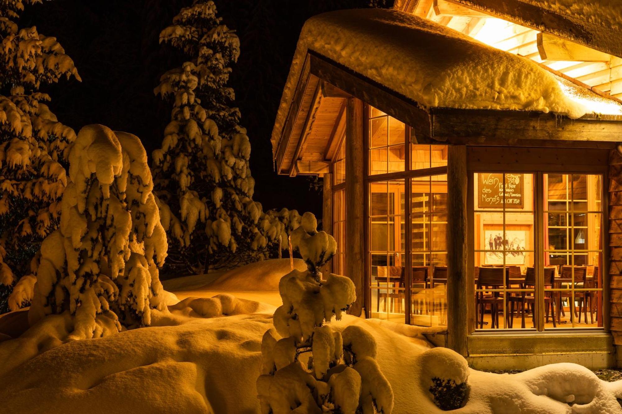 Huettenhotel Husky Lodge Muotathal Exterior photo