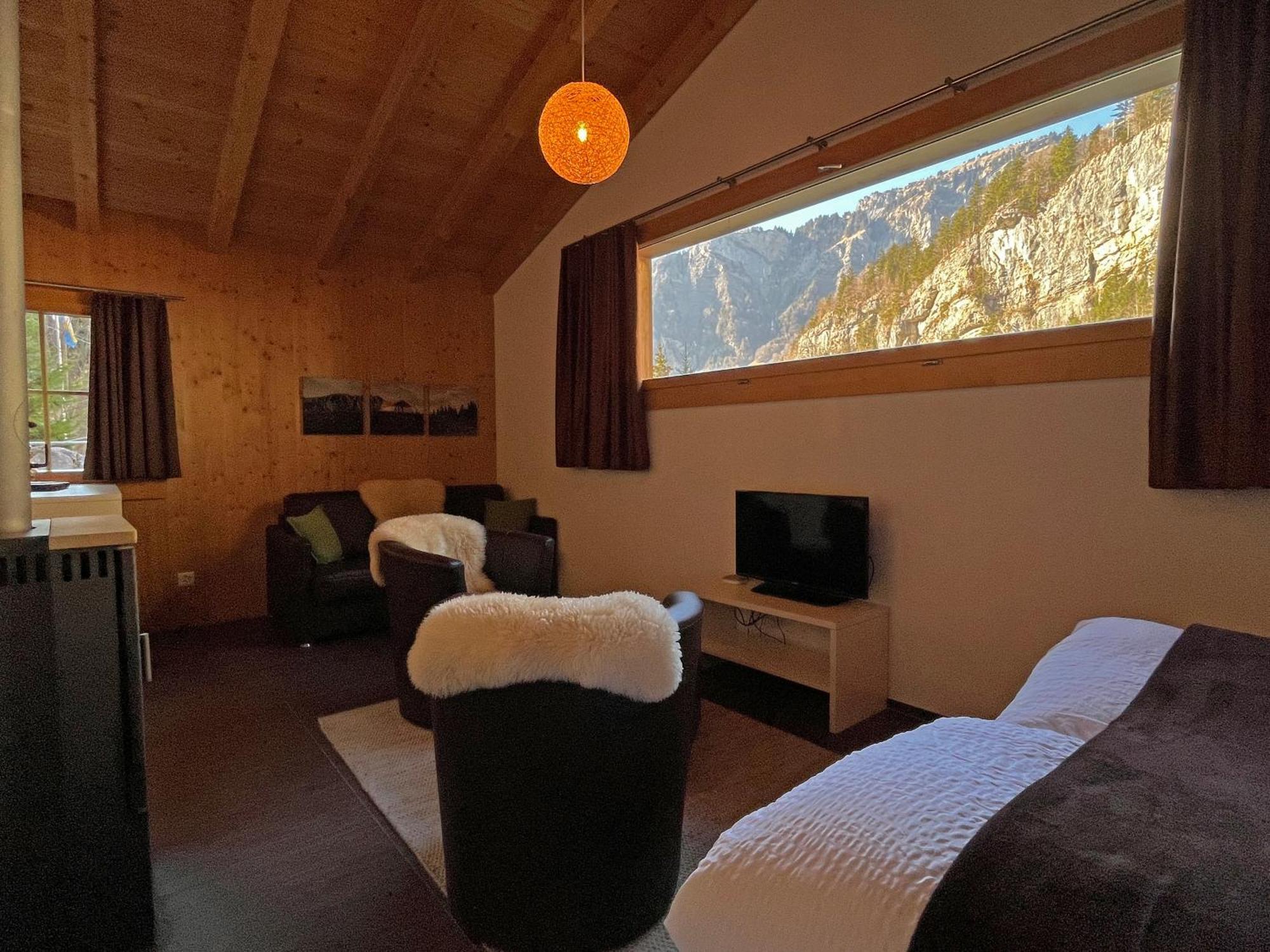 Huettenhotel Husky Lodge Muotathal Exterior photo
